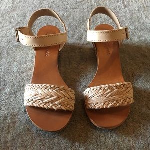 DIBA True Wedge Heel